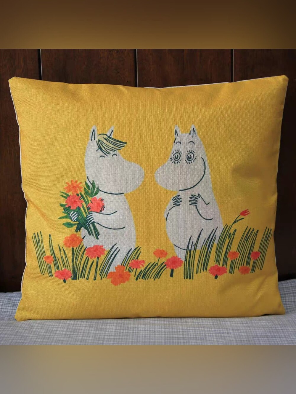 Moomin Snorkmaiden Cushion Cover 45x45cm Linen Blend New NWOT Without Tag Yellow
